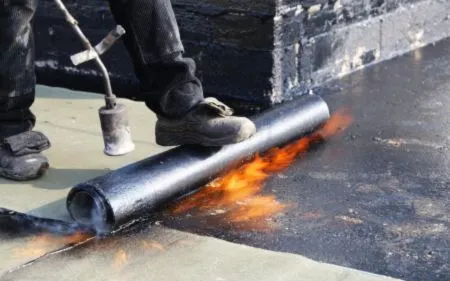 impermeabilizar cubierta con tela asfáltica a bajo coste en Alcalá de Henares, Madrid